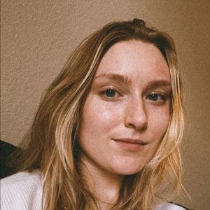 Meet your Posher, Karina